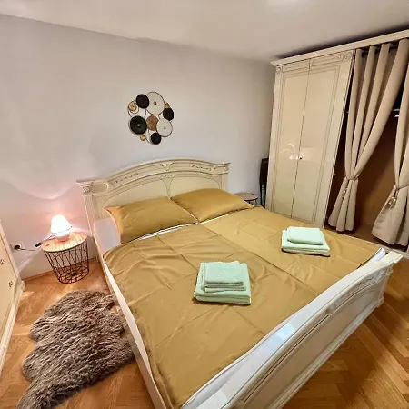Lägenhet Apartman Jana